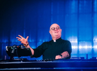Lebanon divided over DJ-priest