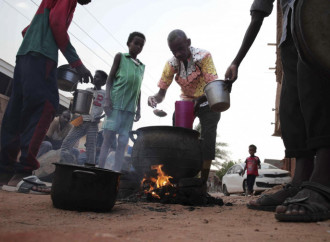 Civil war in Sudan causes the world's largest humanitarian crisis