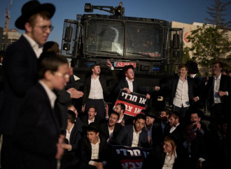 Ultra-Orthodox break with Netanyahu over military service