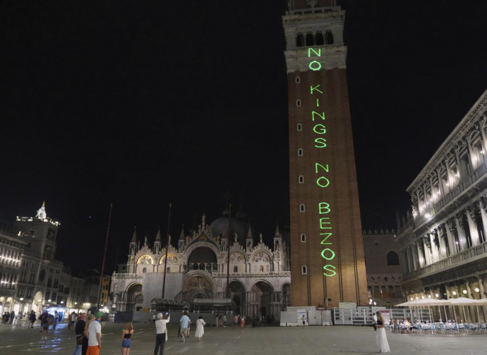 No Bezos in Venice No Bezos in Venice
