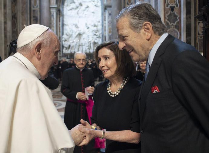 Pope Francis receives Nancy Pelosi
