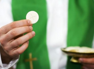 Ireland, virus used to forbid Communions and Confirmations