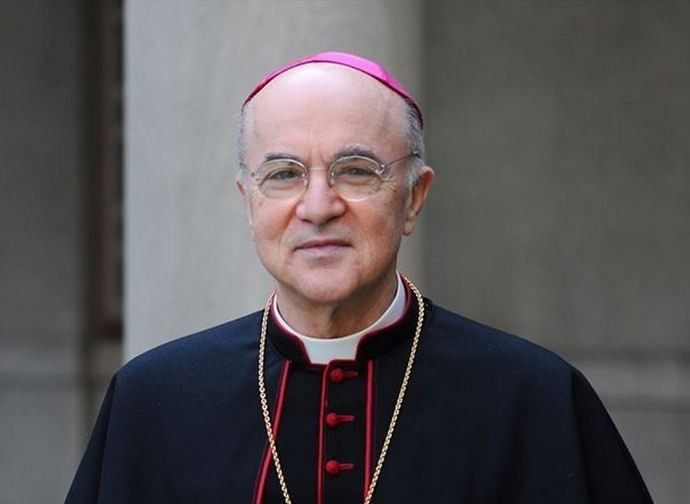 L'arcivescovo Carlo Maria Viganò
